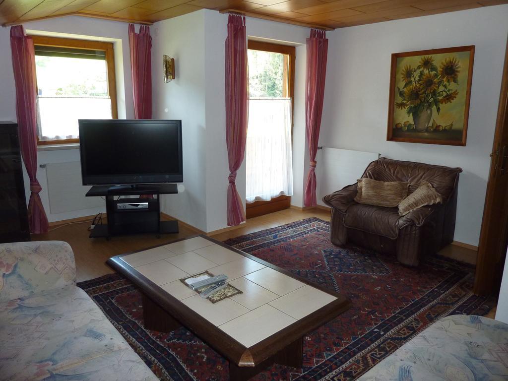 Haus Frueh Apartment Telfes im Stubai Bagian luar foto